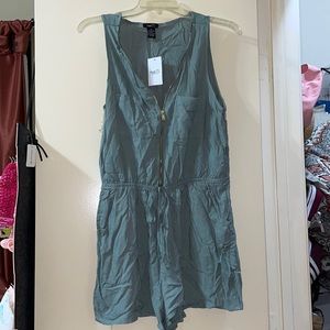 Rue 21 romper